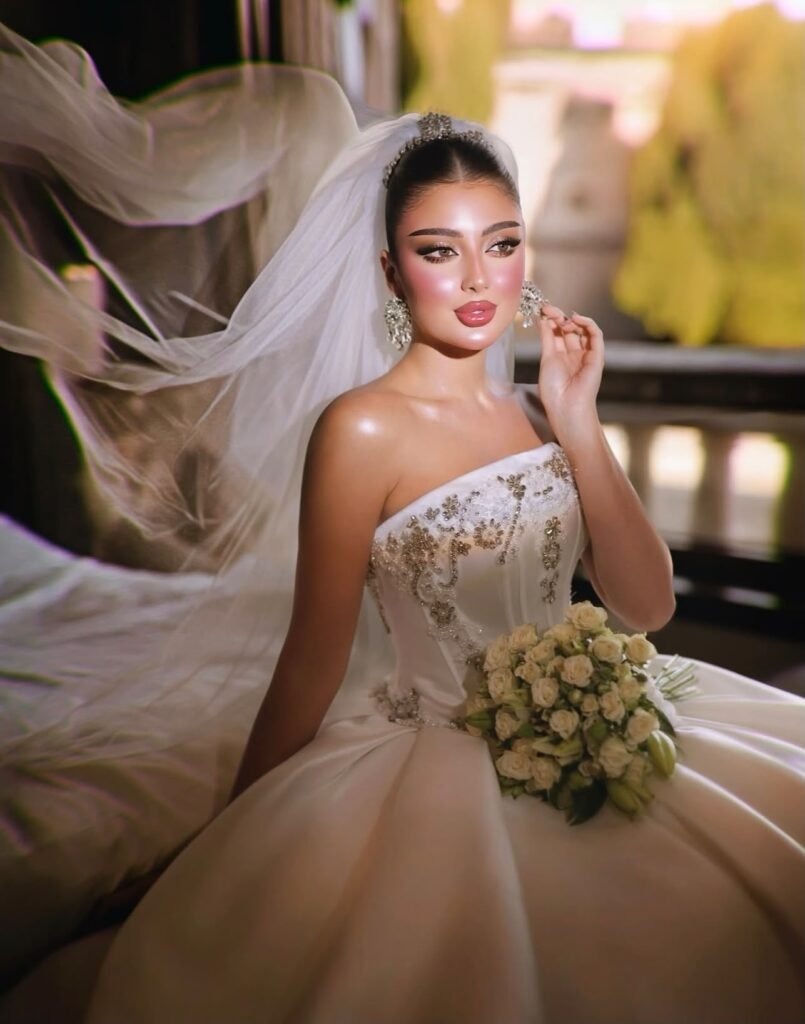 Bride Gown Veil Outdoor Wind