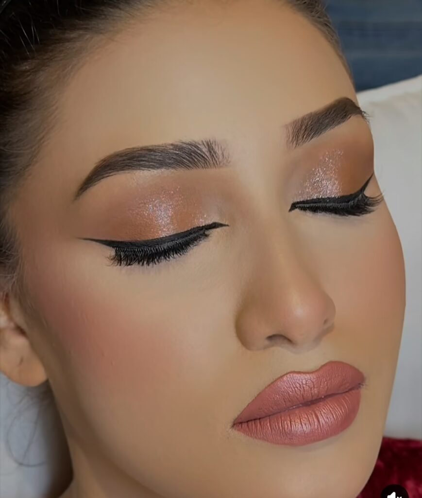 Glam Eye Makeup Extreme Closeup